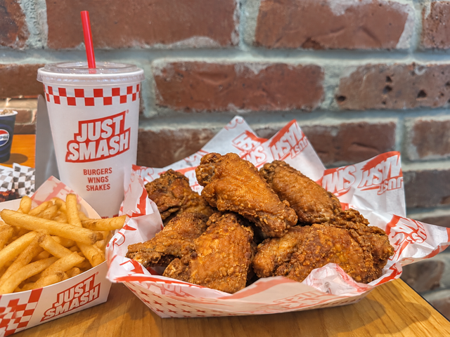 10 PC Wing Combo.